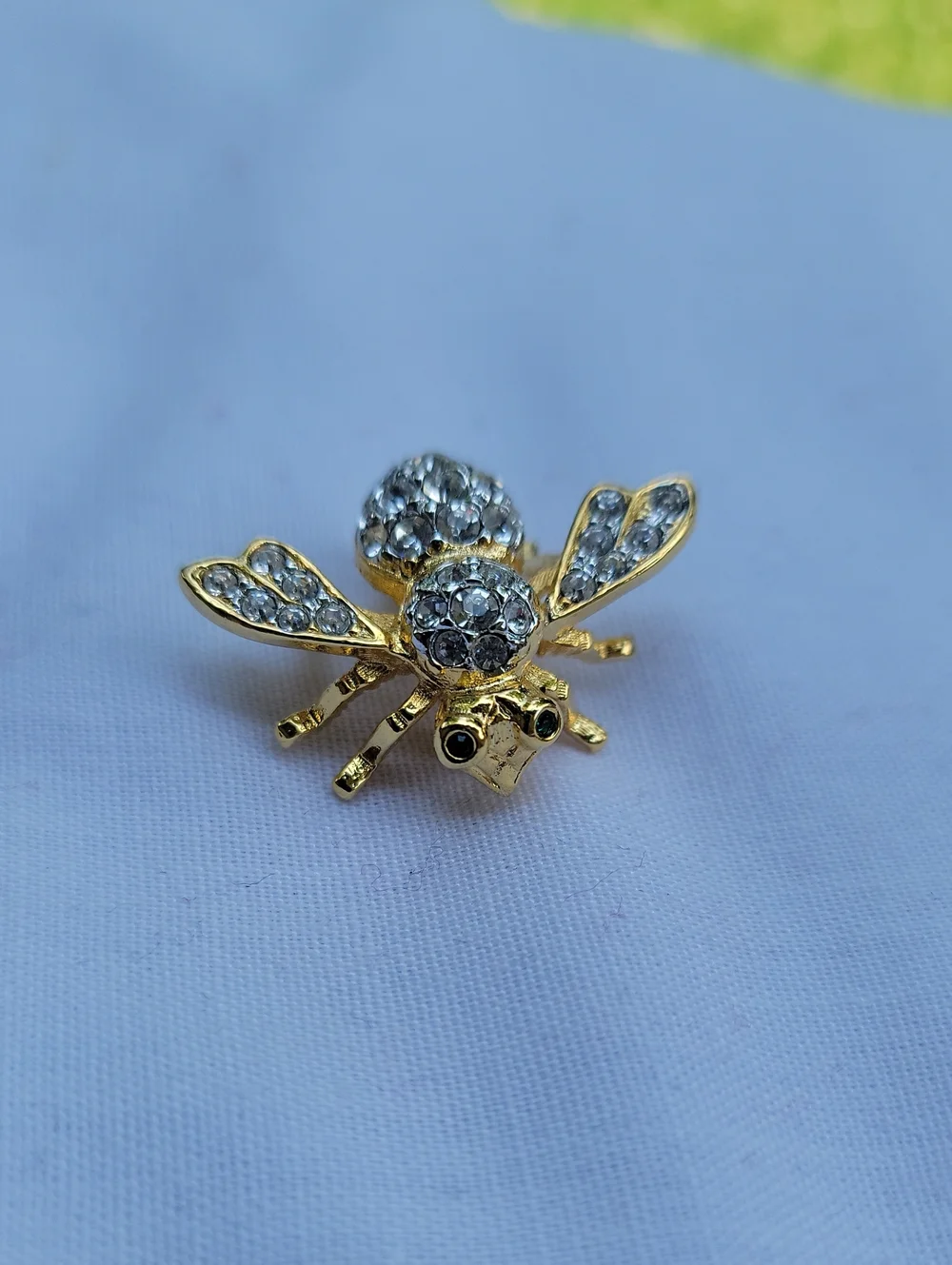 Vintage Joan Rivers Gold-Tone Bee Brooch with Clear Crystals